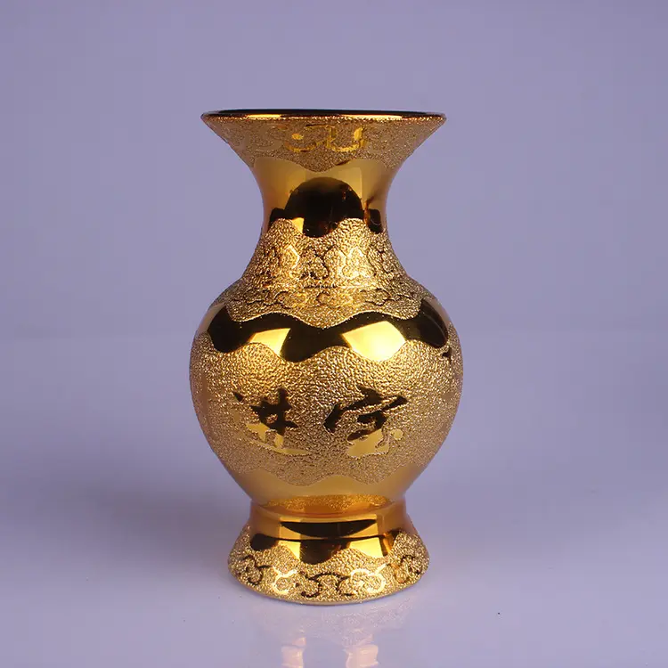 Ceramic vase for Buddha Worship the god of wealth Guanyin Gold Water bottle Buddhist temple offering flowers Buddhist suppli