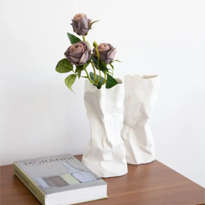 Nordic Ceramic Vase Creative Vase with Dried Flowers Living Room Decoration Flowers Hydroponic Vase Home Decoration Accessories