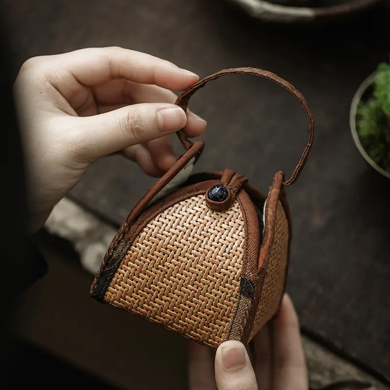 Straw Bag for Women, Summer Beach Handmade Rattan Tote Bag, Round Wooden Handle, Boho Retro Straw Woven Handbag, Large  (Brown)