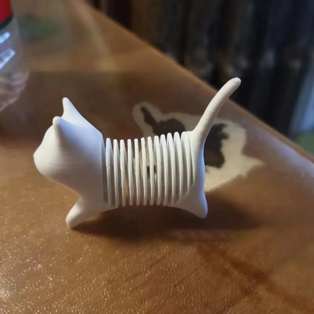 Standing Cat Statue with Spring White & Black Cat Figurine Lucky Feng Shui Black Cat Handicraft Kitten Statue Sculpture Stress