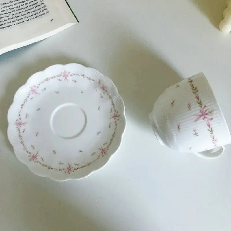 Ceramic Coffee Cup Saucer Vintage Relief Mug Breakfast Milk Mugs Fruit Dessert Dish Afternoon Tea Cups Drinking Utensils Gift