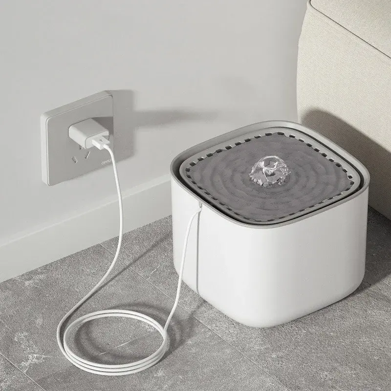 Cat Water Fountain Ultra Quiet Large Capacity Pet Water Drinking Bowls Dispenser USB Electric Automatic Recirculate Detachable