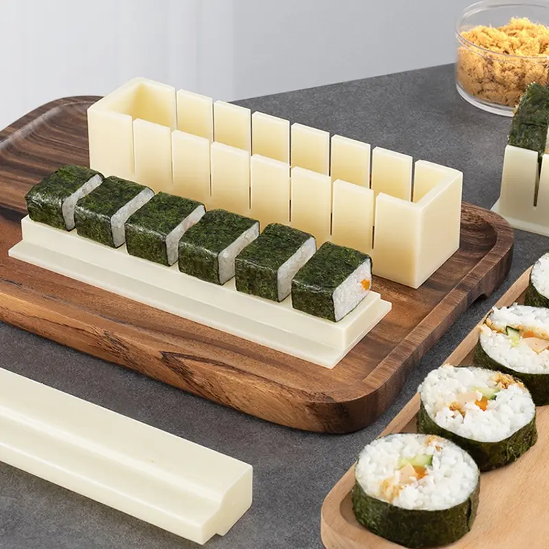 Sushi Molds Plastic Heart/Round/Square Sushi Tools Household Simple Sushi Making Gadgets Multifunctional DIY Moulds with Shovel