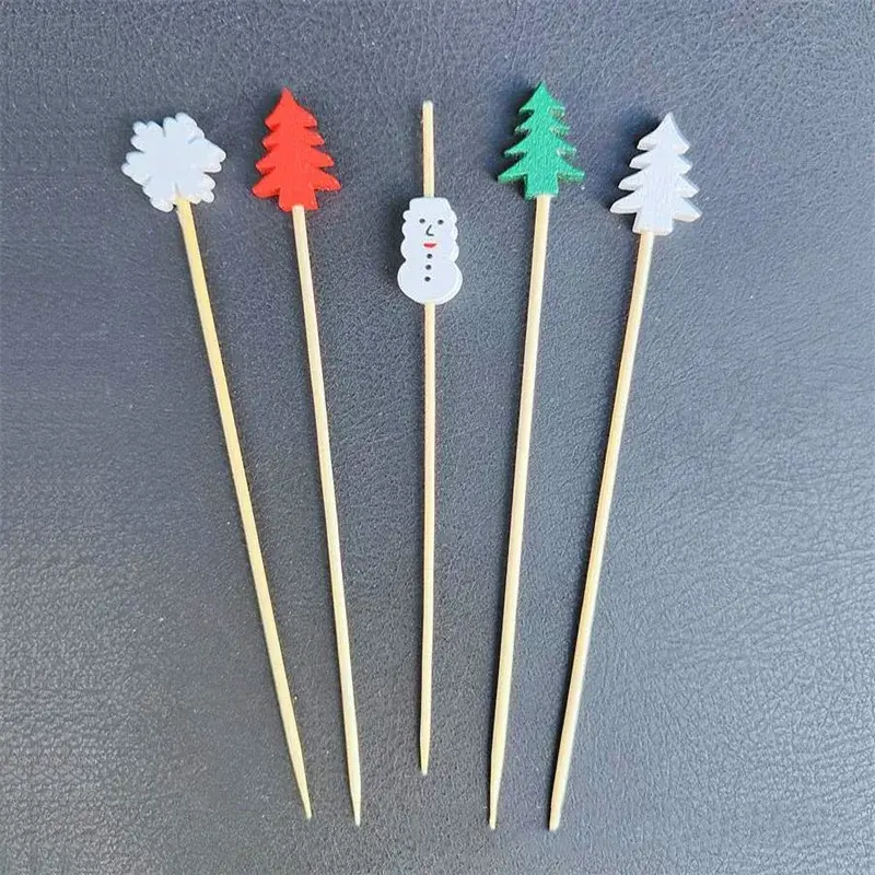 Bamboo Skewer Christmas Fruit Sticks Disposable Santa Claus Snowflake Xmas Tree Fruit Fork Buffet Kitchen Dessert Xmas Ornament
