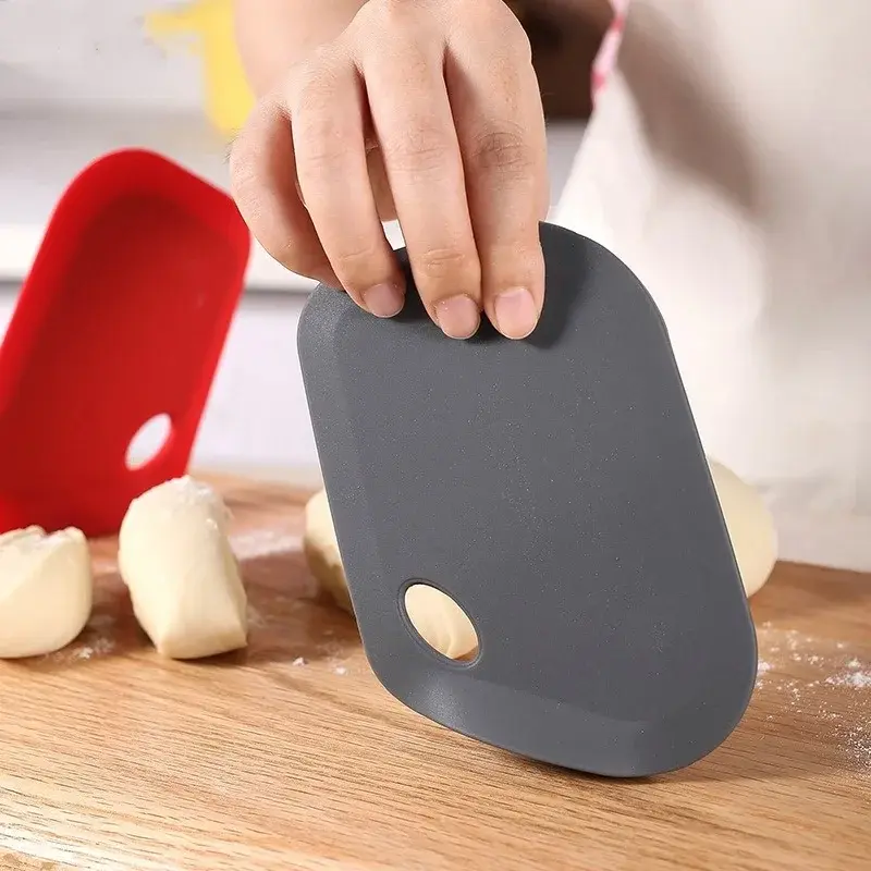Dough Scraper for Baking Dough Pizza Cutter Pastry Slicer Blade Kitchen Gadgets Silicone Dough Slicer Kitchen Tools