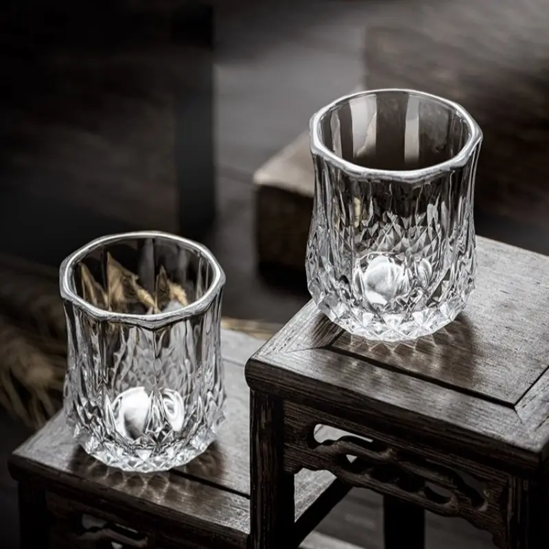 6Pcs Whiskey Glass Cup Rum Liqueur Mini Shot Glass Creative Diamond Shaped Vintage Relief Cup Household Party Bar Drinking Tools