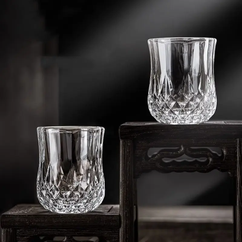 6Pcs Whiskey Glass Cup Rum Liqueur Mini Shot Glass Creative Diamond Shaped Vintage Relief Cup Household Party Bar Drinking Tools