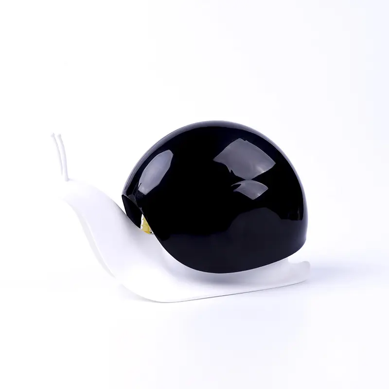 Refillable Snail Liquid Soap Dispenser Press Type Storage Facial Cleanser Bottle Shampoo Shower Gel Hand Wash Bottle for Kids