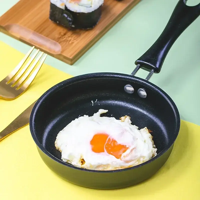 3Pcs/set Frying Pan Non-stick Skillet Steak Flat Cooking Pan Iron Pancake Egg Fryer Cast Iron Kitchen Cooking Tools 20/25/30cm