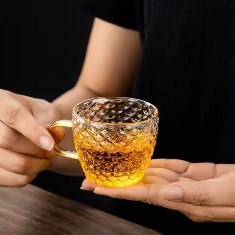 PIGE HOME 100ml Glass Teacup Set Thickened Heat-resistant Chinese Fish Scale Teacup Transparent Handle Small Cup Kung Fu Teacup
