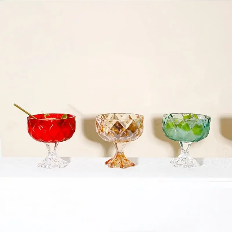 1Pcs 276ML Rhomboid Dessert  Ice Cream Cup with  High-footed Glass Creative Milkshake Fruit Yogurt  Crystal Glass Cup
