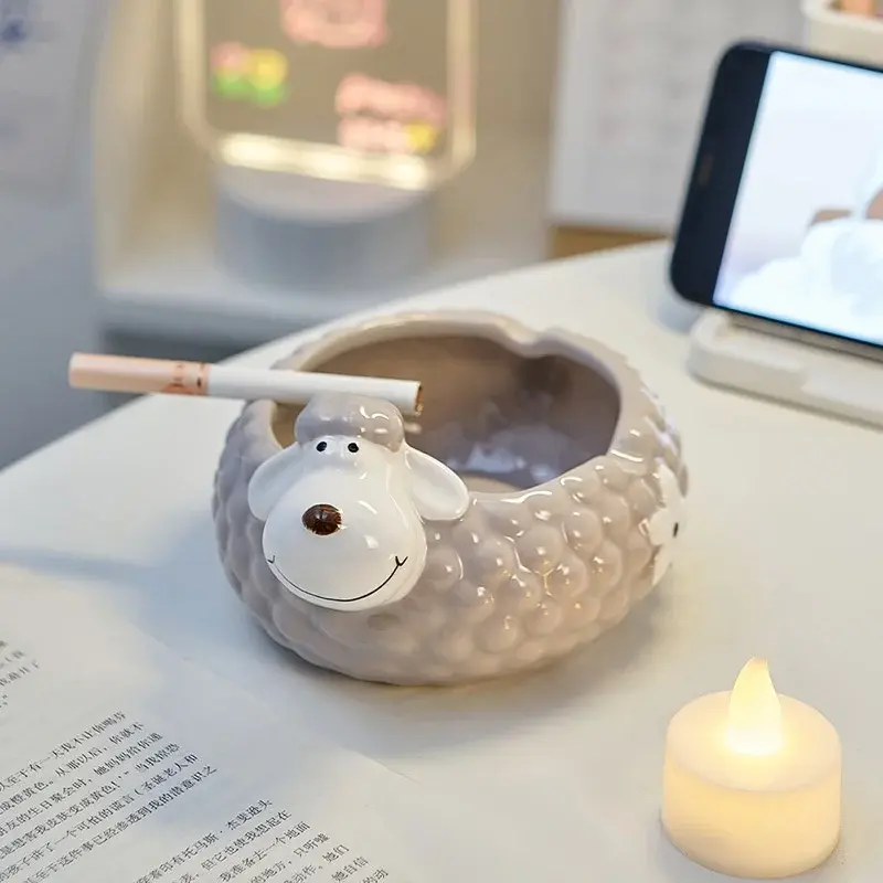 Ceramic Ashtray Living Room Anti Fly Ash Ashtray Creative Cute Personality Animal Home Decor Boyfriend Gift Table Decoration
