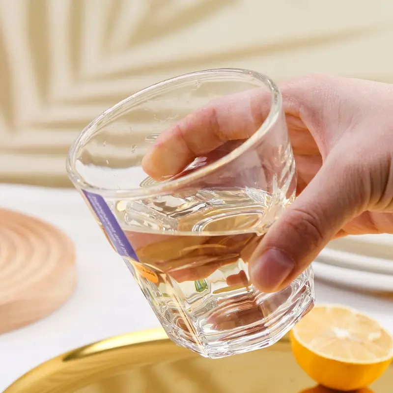 PIGE HOME 2/6Pcs Whiskey Glass Set Soda-lime Glass Transparent Wine Glass Home Octagonal Tea Cup for Bar Party Liquor Cup Set