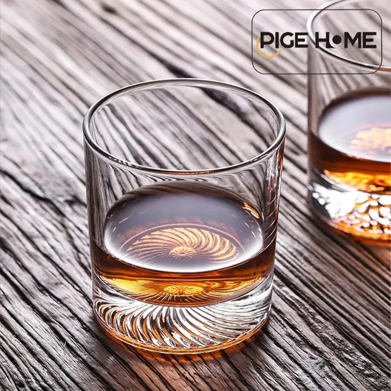 PIGE HOME 290ML Simple Whiskey Glass Threaded Bottom Retro Beer Glass Transparent Glass Cocktail Glass Bar Party Hockey Glass