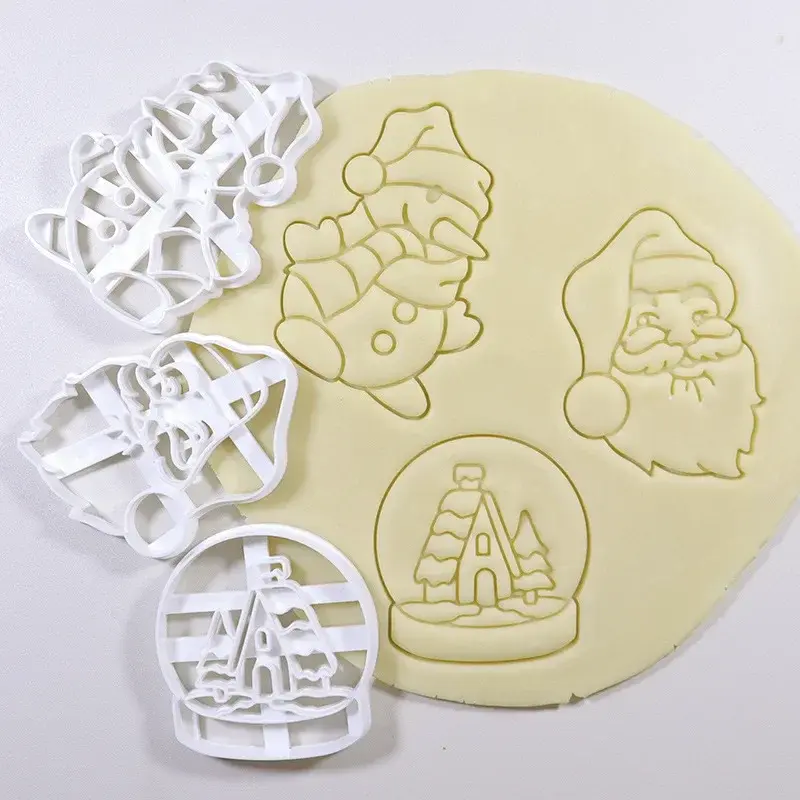 2/3/4Pcs Christmas Biscuit Moulds Snowflake Gingerbread Man Santa Claus Mold Xmas Party Embosser Baking Molds Decor Supplies