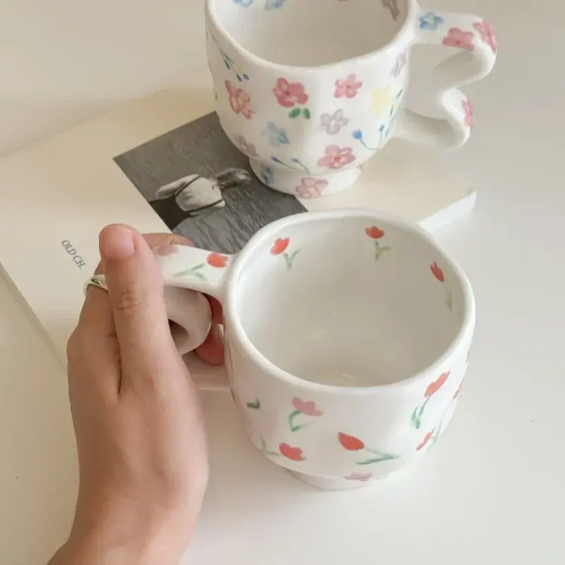 1Pcs Hand Painted Ceramic Mug Tulip Flower Pattern High Footed Cup Afternoon Tea Cups Coffee Juice Mugs Birthday Gifts Decor