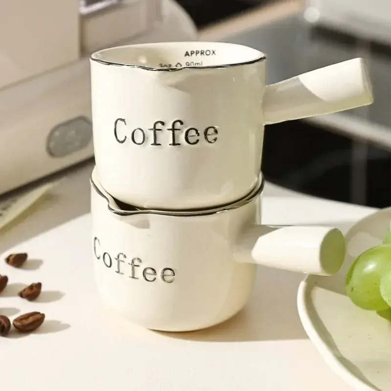 3oz/90ml Ceramic Measuring Cups with Duel Scale and Handle High Value Espresso Extraction Cup Transfer Cup Milk Jug Coffee Tool