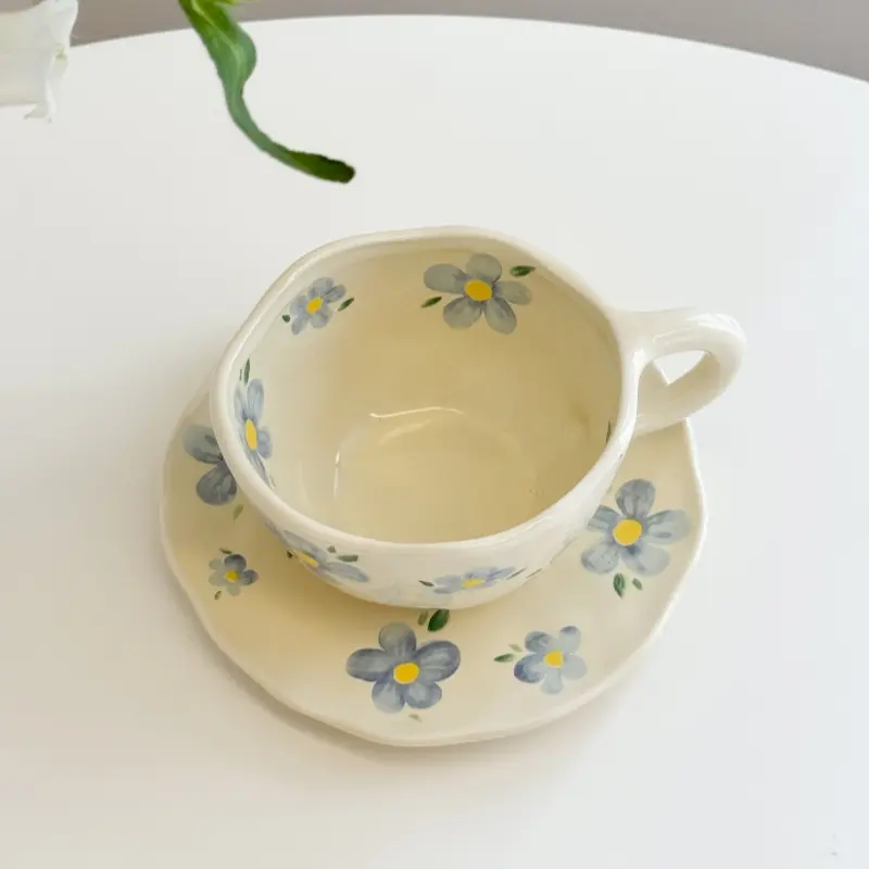 Ceramic Plate Flower Pattern Coffee Mug Set Painted Cute Girl Hand-painted Underglaze Color Gift Saucers for Festivel Present