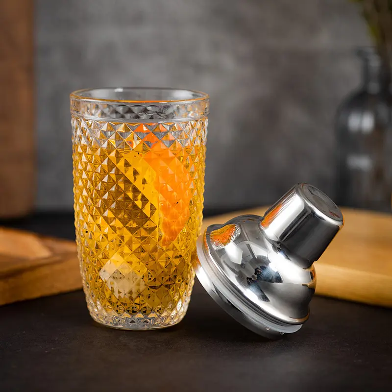 Glass Cocktail Shaker Kit Crystal Cocktail Shaker, 17oz Martini Shaker with Leakproof Metallic Steel Lid&Strainer for Home