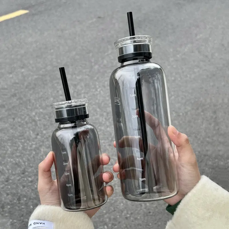 300/500/750ml Large Glass Water Bottle with Straw 2 Lids Clear Kawaii Drinking Bottle Leakproof Iced Coffee Cup for Woman Girl