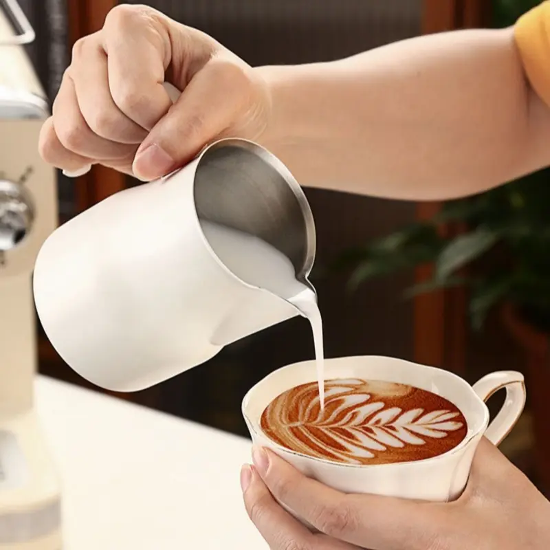 350/500ml Milk Frothing Pitcher Steaming Pitchers Professional Milk Foam Jug Latte Art Making Tools Home Barista Accessories