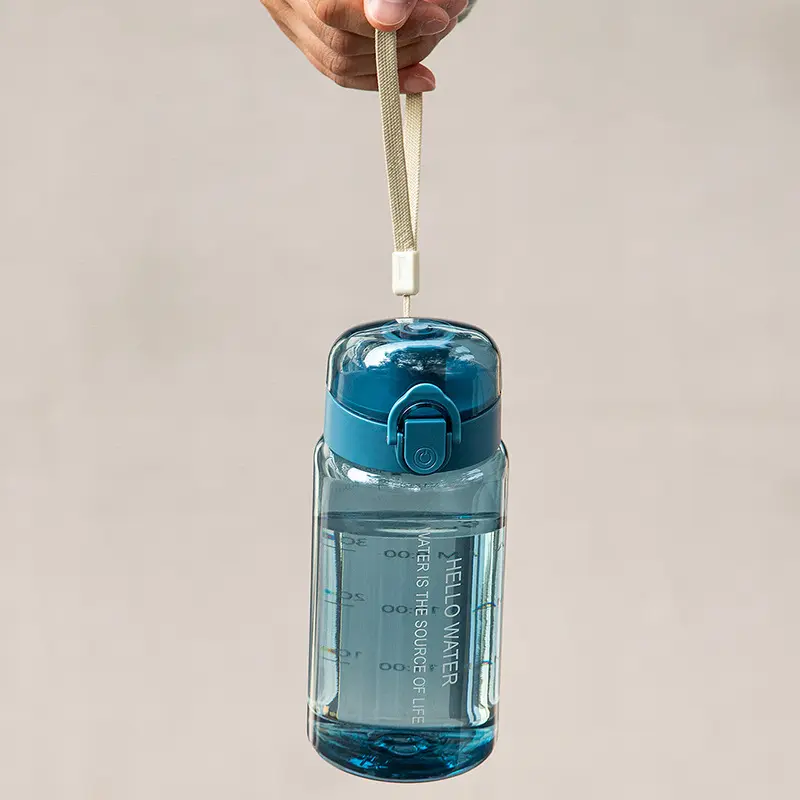 550ml Sports Water Bottle, Large-Capacity Transparent Scale Cup with Straight Drinking Bouncing Lid Outdoor Portable Kettle