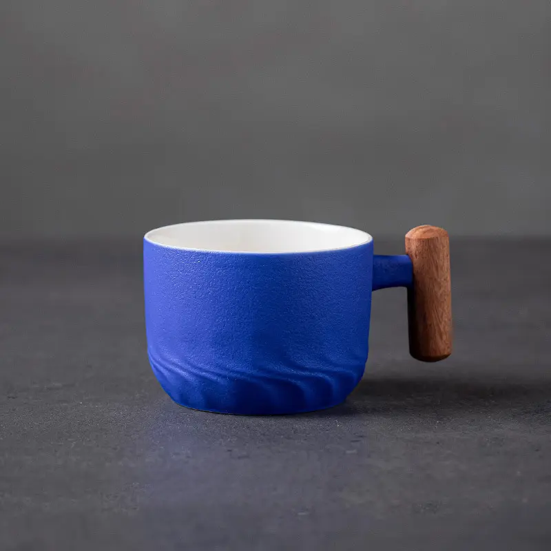 Blue Ceramic Coffee Mug Retro Wooden Handle Filter Tea Mug Office Water Cup Solid Color Gradient Glaze Coffee Cup TeaCup
