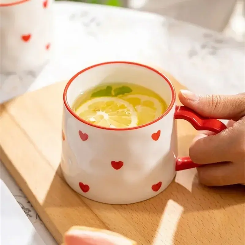 Cute INS style Ceramic Mug Creative Hand-Painted Love Heart Coffee Cup Couples Cup Breakfast Milk tea Mug Valentine's Day Gift