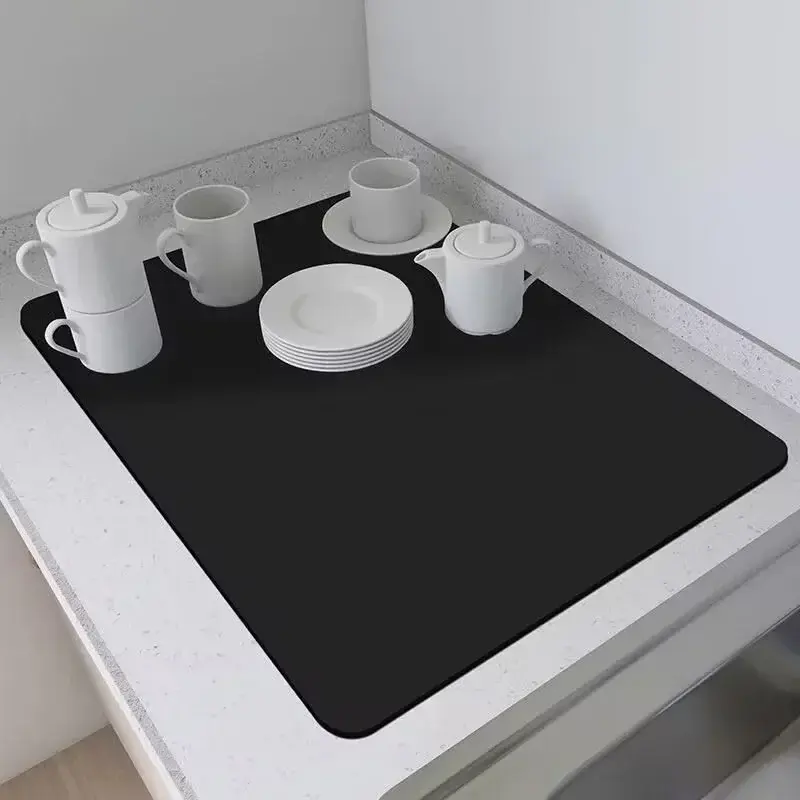 Dining Table Non-slip Mat Coffee bar Kitchen Drainage Mat Water Absorbent Insulated Tableware Mat Living Room Bar Decoration