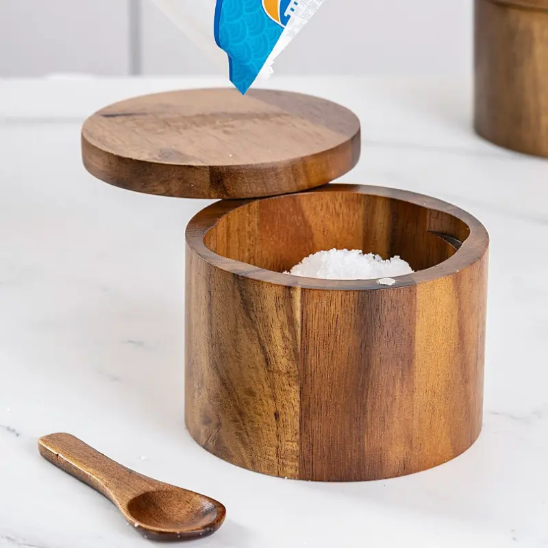 Wooden Seasoning Jar Pepper Salt Shaker Seasoning Box Large Capacity Pepper Box with Spoon Magnetic Rotating Lid Kitchen Storage