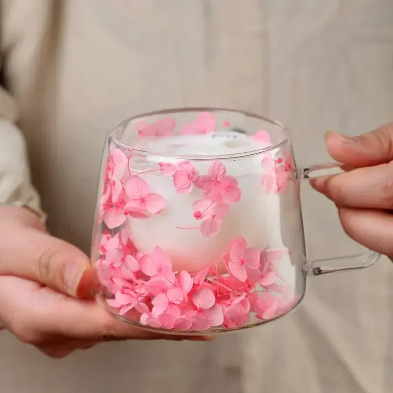 Double Wall High Borosilicate Clear Glass Cup Dried Flowers Glass Tea Cup Coffee Mug with Handle Heat Resistant Tea Cups