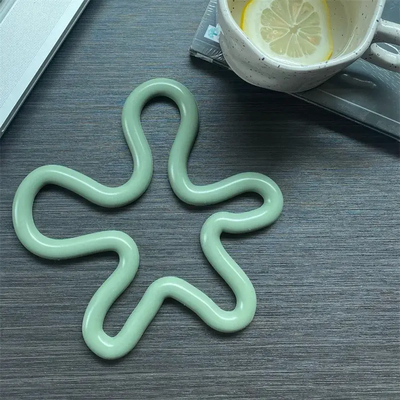 Irregular Silicone Table Mat Geometrical Heat Resistant Drink Cup Coasters Non-slip Pot Holder Placemat Kitchen Pan Pads