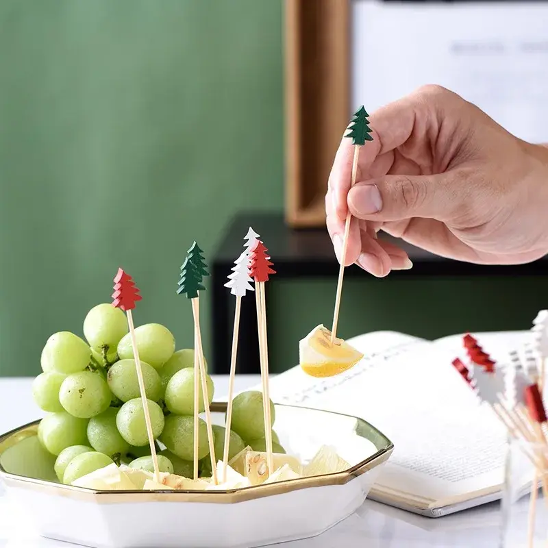 50Pcs Christmas Fruit Sticks Disposable Bamboo Sticks Christmas Tree Elk Santa Fruit Toothpicks for Cake Dessert Salad Decor