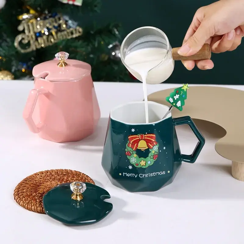 Merry Christmas Ceramic Mugs Santa Claus Elk Water cup Coffee Mug with lid and spoon Milk Tea Cup Creative Christmas Gift