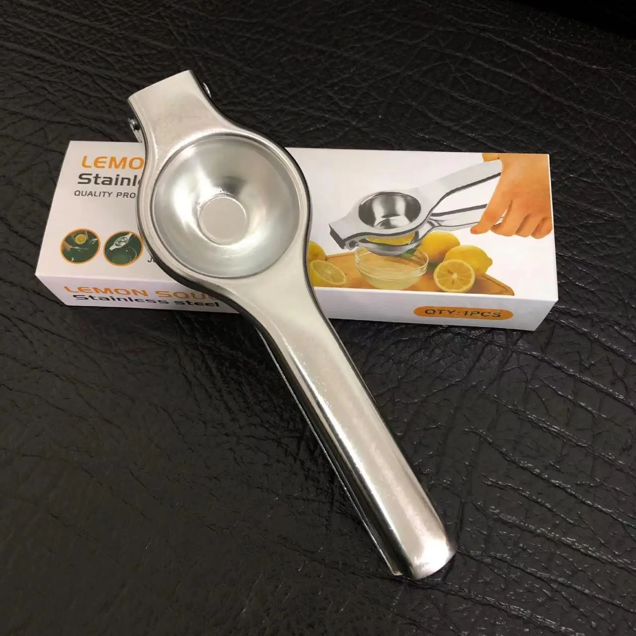 Stainless Steel Manual Juicer Kitchen Multifunctional Accessories Processor Household Lemon Clip Fruit Pressing Lemon Squeezer