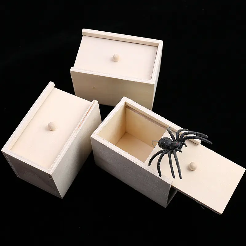 Rick Spider Funny Scare Box Wooden Hidden Box Creative Prank Toys Fun Games Pranks Horror Box Insect Threats Wooden Box Gifts
