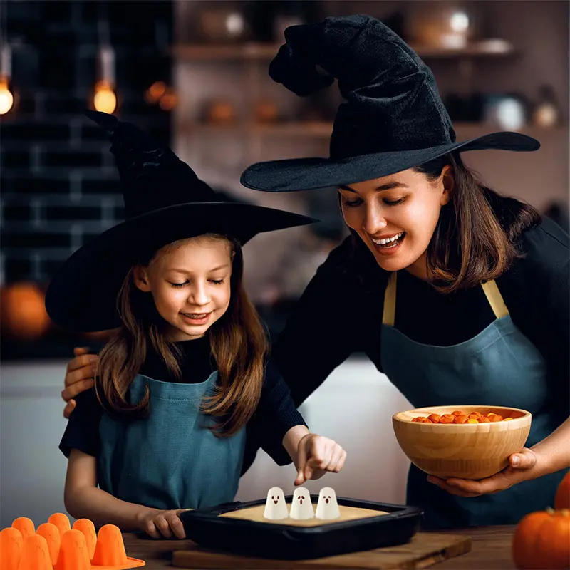 Halloween Ghost Silicone Ice Making Mold Pudding Biscuit Small Snack Baking Mold Kitchen Crafts Children Festival Surprise Gift