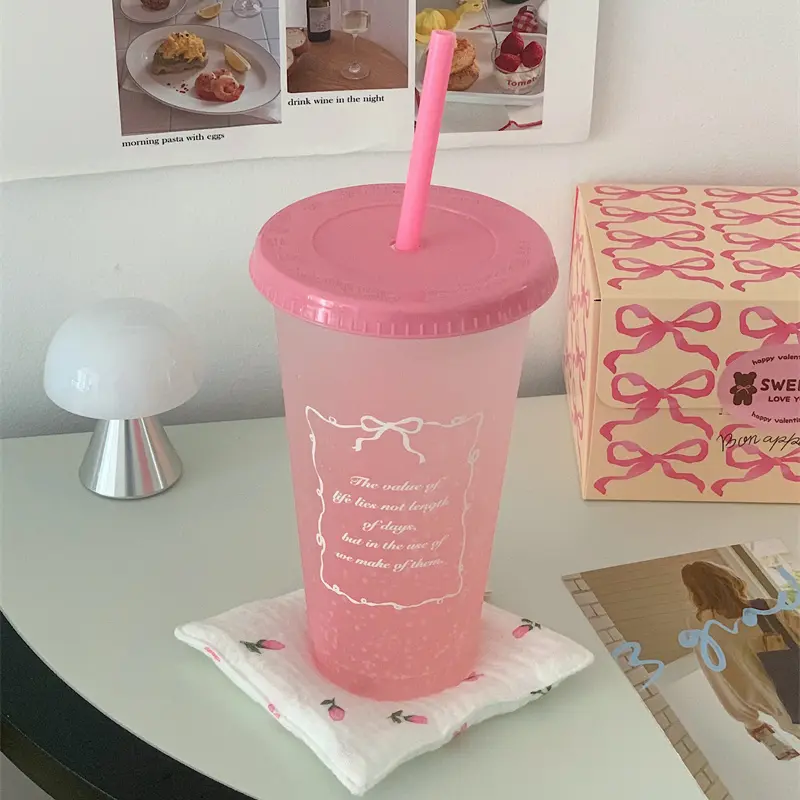 Kawaii Water Bottle Aesthetic Tumbler For Ice Coffee Juice Tea Cute Bowknot Plastic Cups With Straw Lid Portable Drinking Bottle