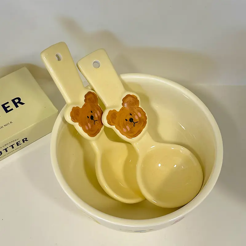 Kawaii Bear Soup Spoon For Kids Girl Cute Cartoon Ceramic Korean Ice Cream Hand Painted Dessert Rice Spoon Kitchen Tableware