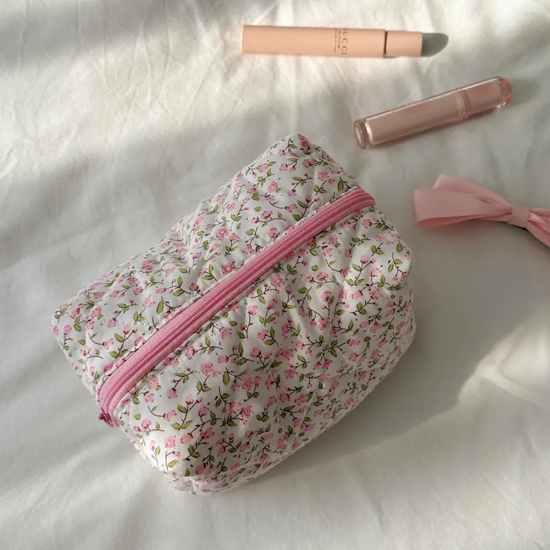 Cute Korean Flower Makeup Bag Travel Makeup Pouch Organizer Storage Bags Kawaii Portable Small Cosmetic Bag For Women Girl Gift
