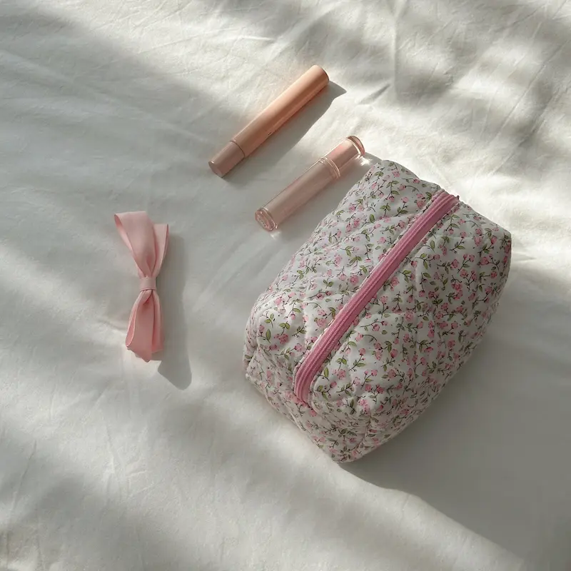 Cute Korean Flower Makeup Bag Travel Makeup Pouch Organizer Storage Bags Kawaii Portable Small Cosmetic Bag For Women Girl Gift