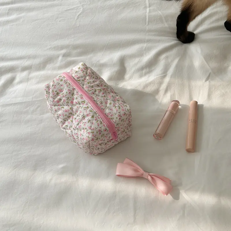 Cute Korean Flower Makeup Bag Travel Makeup Pouch Organizer Storage Bags Kawaii Portable Small Cosmetic Bag For Women Girl Gift
