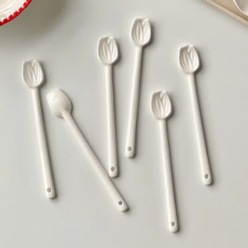 Cute Flower Coffee Dessert Spoon With Long Handle Korean Ceramic Hand Painted Ice Cream Cake Spoon Kitchen Tableware Accessories