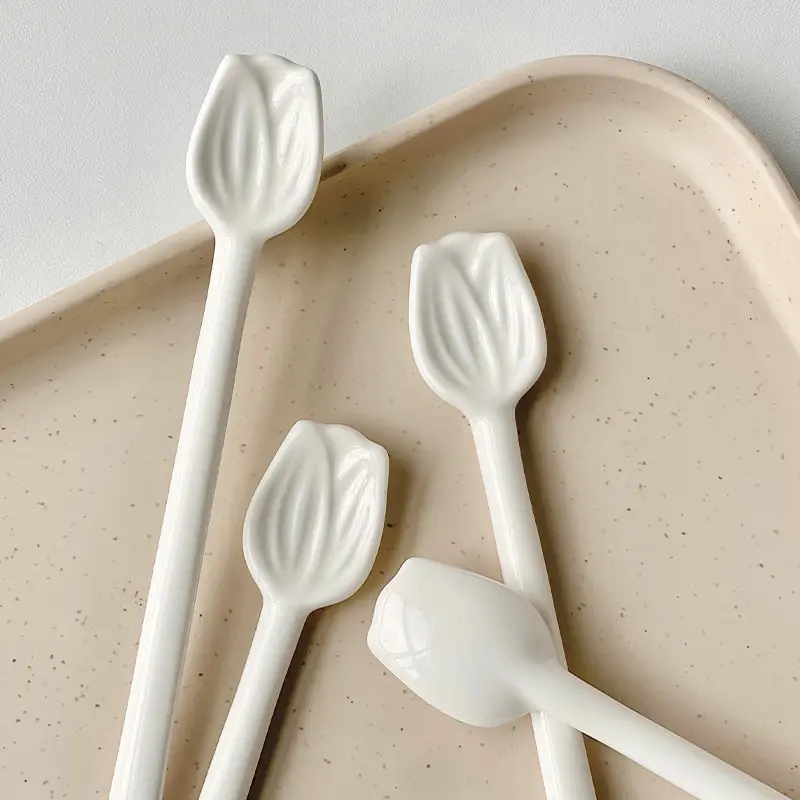 Cute Flower Coffee Dessert Spoon With Long Handle Korean Ceramic Hand Painted Ice Cream Cake Spoon Kitchen Tableware Accessories