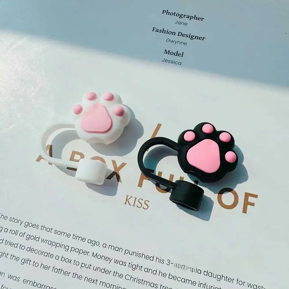 Cute Cat Claw Straw Cover Cap For Stanley Cup 40 oz Tumbler Accessories Kawaii Silicone Straw Topper Tips Cover For 10mm Straws