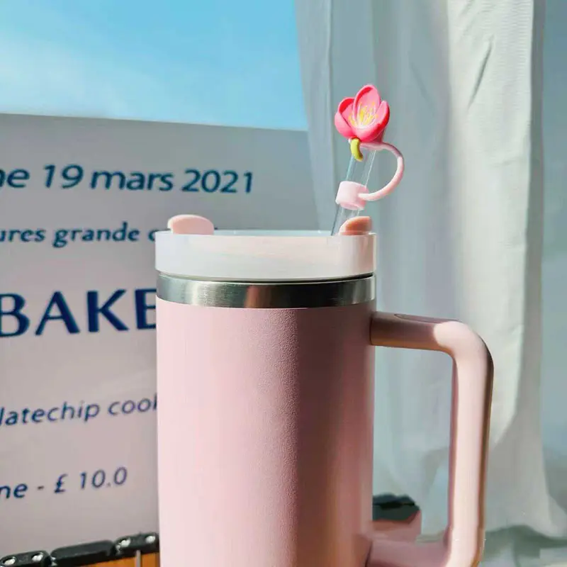 Cute Flower Straw Topper For Stanley Cup 40oz Tumbler Accessories Kawaii Silicone Straw Cover Cap Protector Cap For 10mm Straws