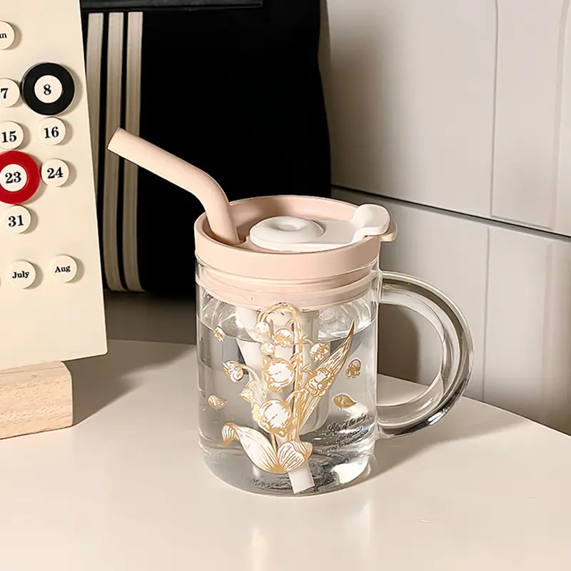 Cute 550ml Glass Bottle Aesthetic Large Glass Cup With Lid And Straw Handle Infuser For Water Tea Juice Drinking Bottle Gift