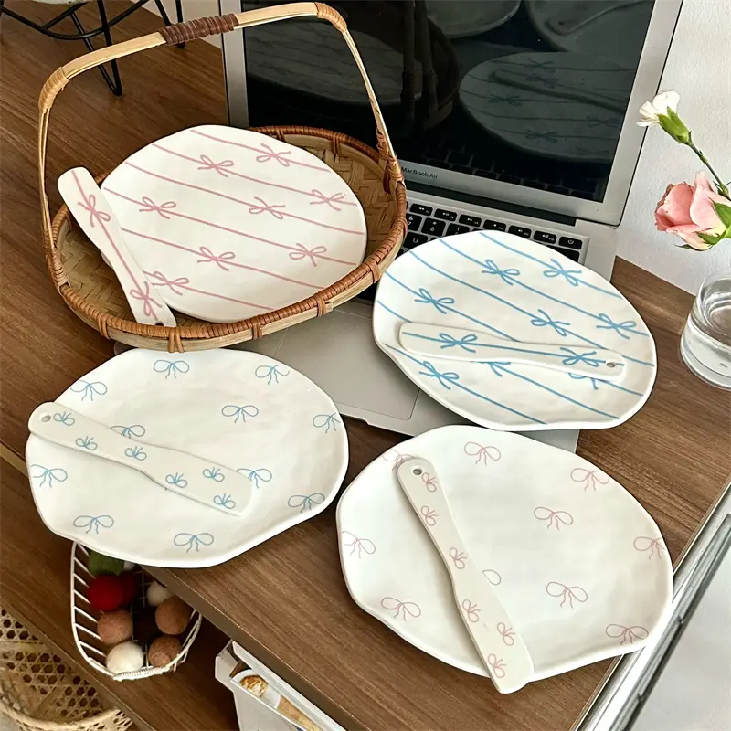 Cute Bowknot Korean Dishes Kawaii Ceramic Plate For Cake Food Dinner Breakfast Ins Dessert Salad Decorative Dish Gift 8 inch