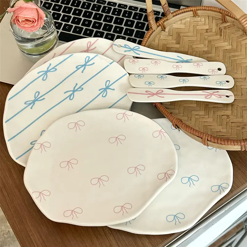 Cute Bowknot Korean Dishes Kawaii Ceramic Plate For Cake Food Dinner Breakfast Ins Dessert Salad Decorative Dish Gift 8 inch