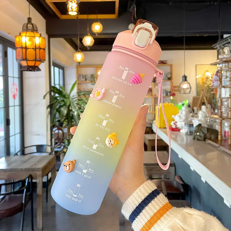 Kawaii Water Bottle 1 Litre Gym Sport Bottle Plastic Portable Travel Cup Outdoor Fitness Jugs School Drinking Bottles With Straw